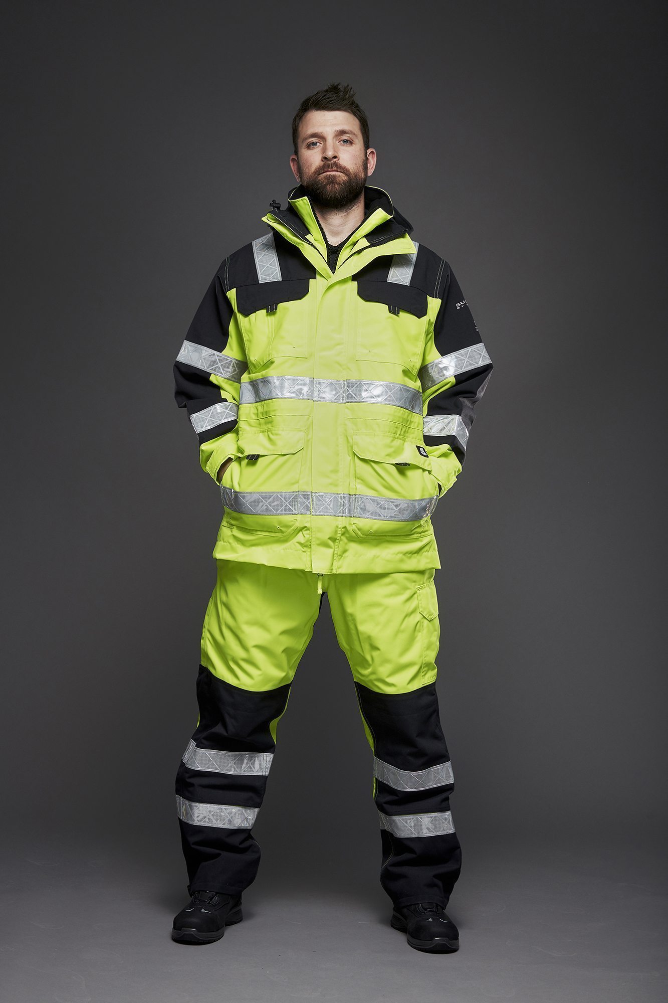 Latzhose Superior